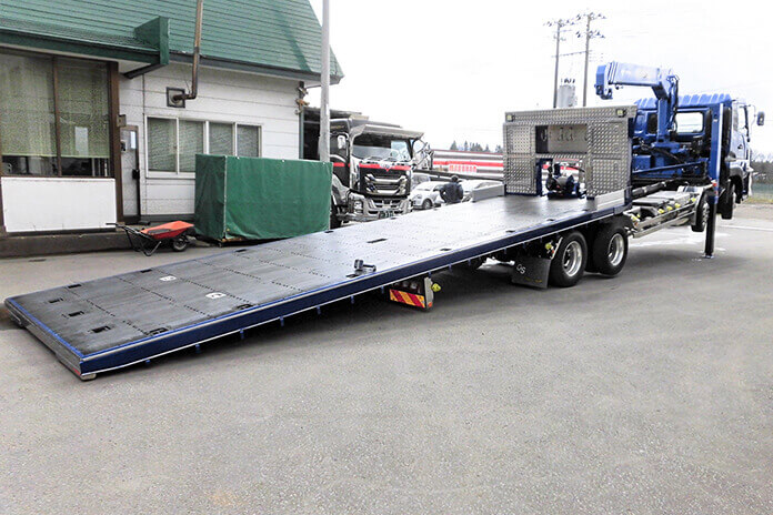 スライドボデー(重機運搬車)